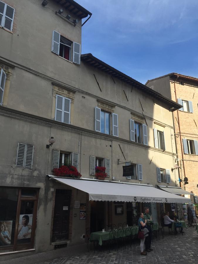 Il Cortegiano Hotel Urbino Ngoại thất bức ảnh
