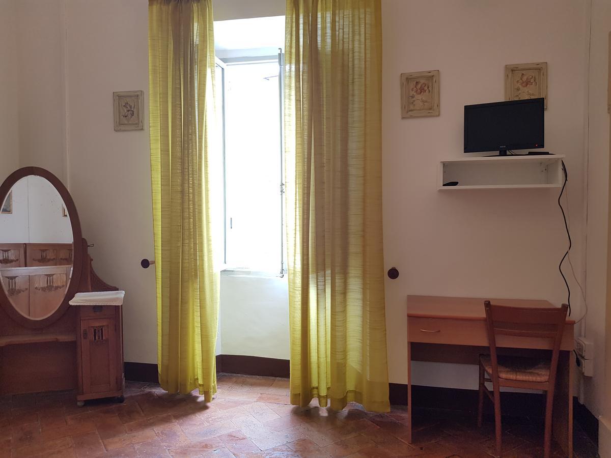 Il Cortegiano Hotel Urbino Ngoại thất bức ảnh